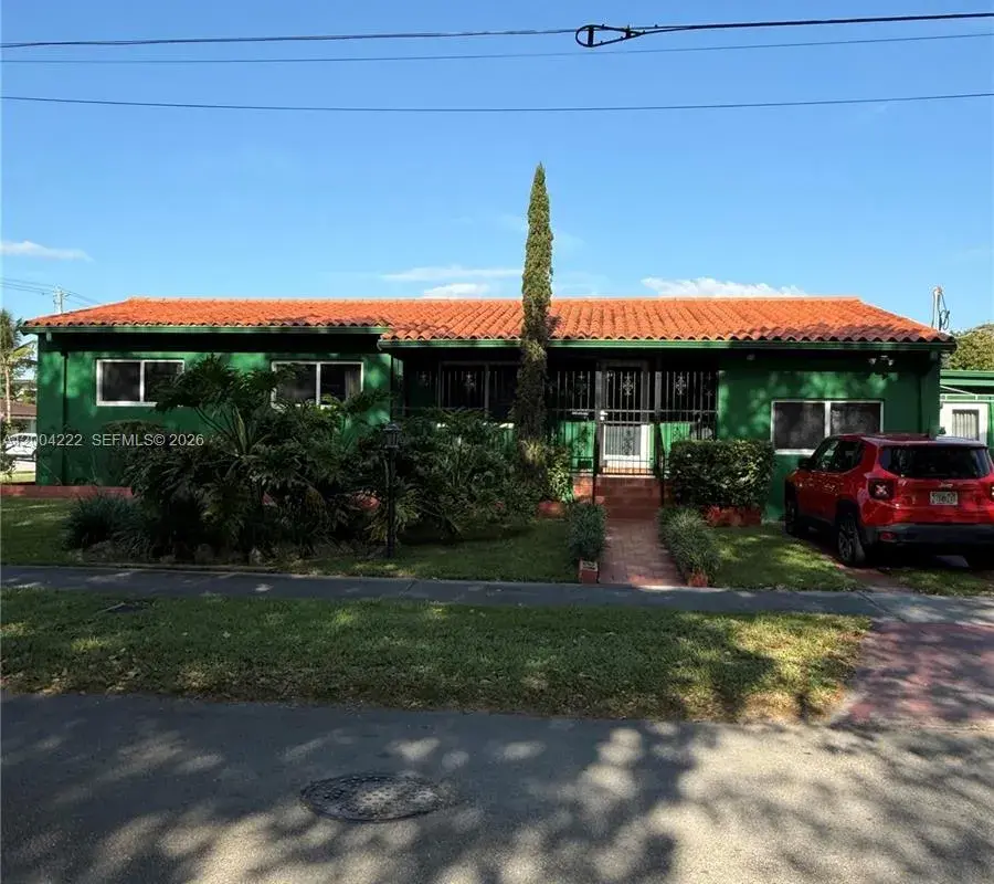 540 SW 39th Ave, Coral Gables FL 33134