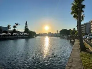 80 S Shore Dr # 505, Miami Beach FL 33141
