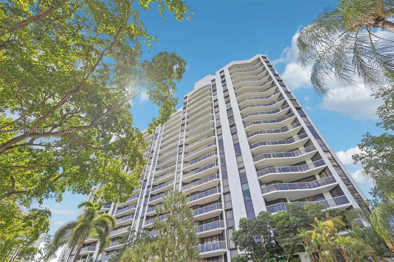 3640 Yacht Club Dr # 1007, Aventura FL 33180