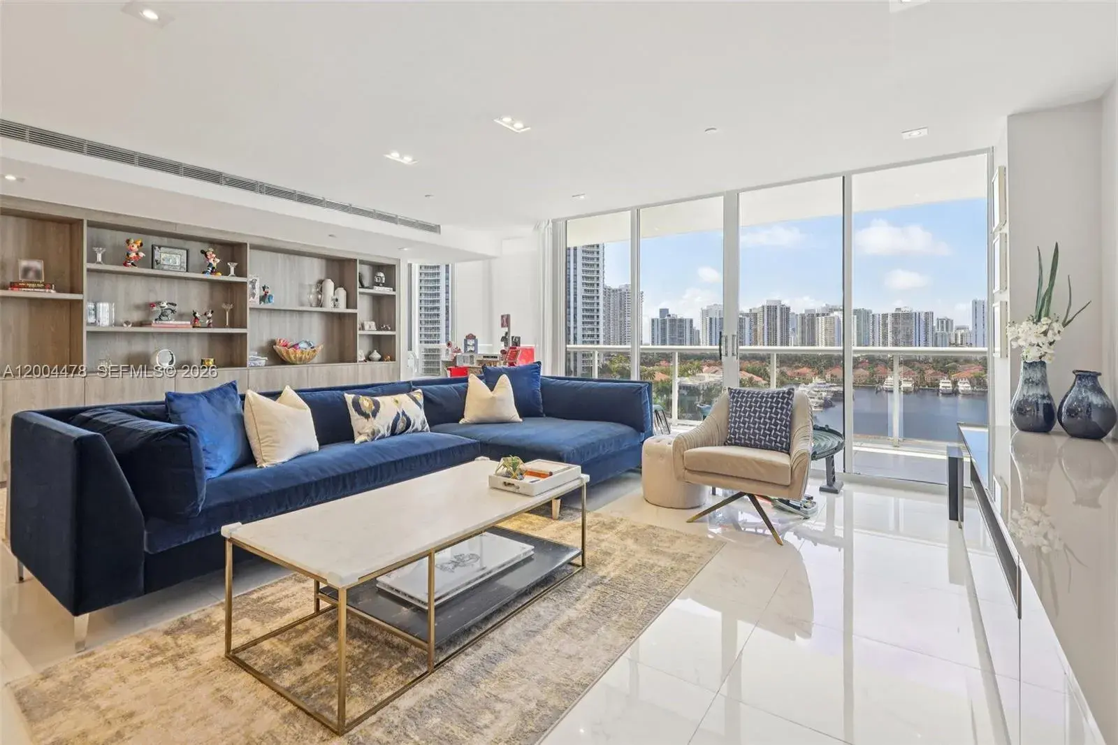 3640 Yacht Club Dr # 1007, Aventura FL 33180