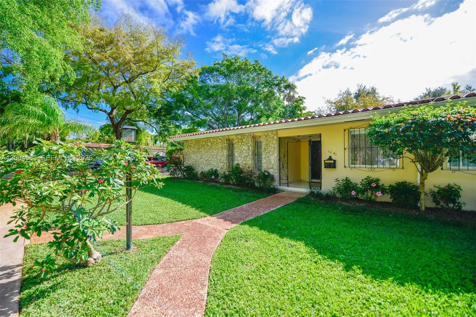 3 bedroom 2 bath for sale at 1101 Capri St, Coral Gables FL 33134