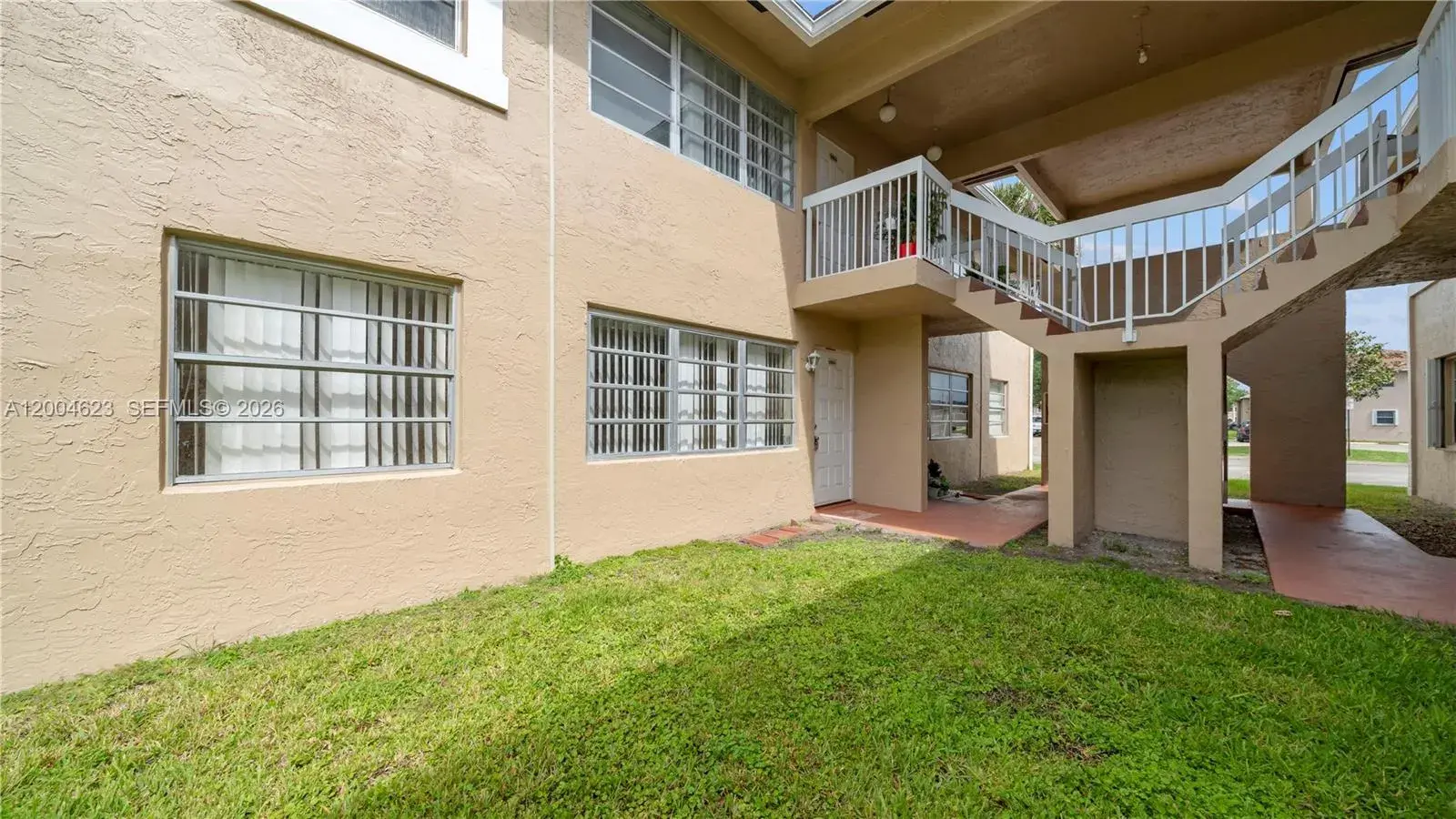 2 bedroom 2 bath Residential Lease for rent at 9964 Twin Lakes Dr # B, Coral Springs FL 33071