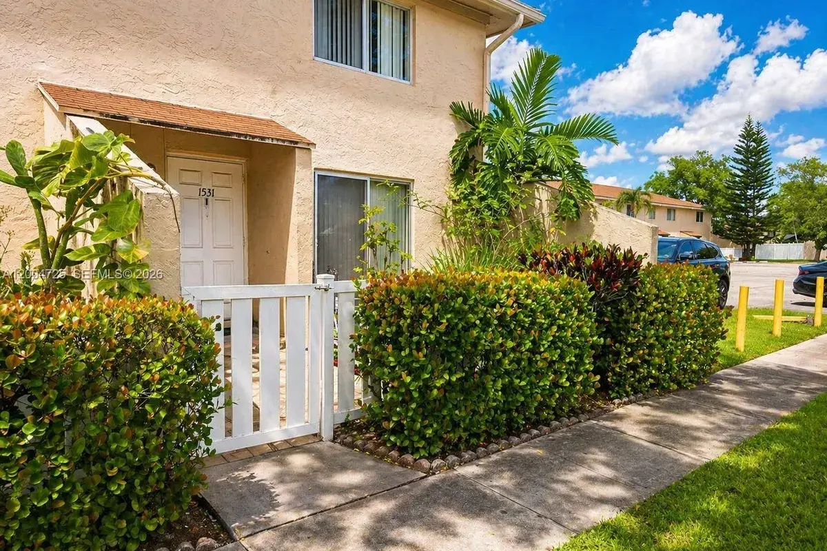 1531 NW 80th Ave # I, Margate FL 33063