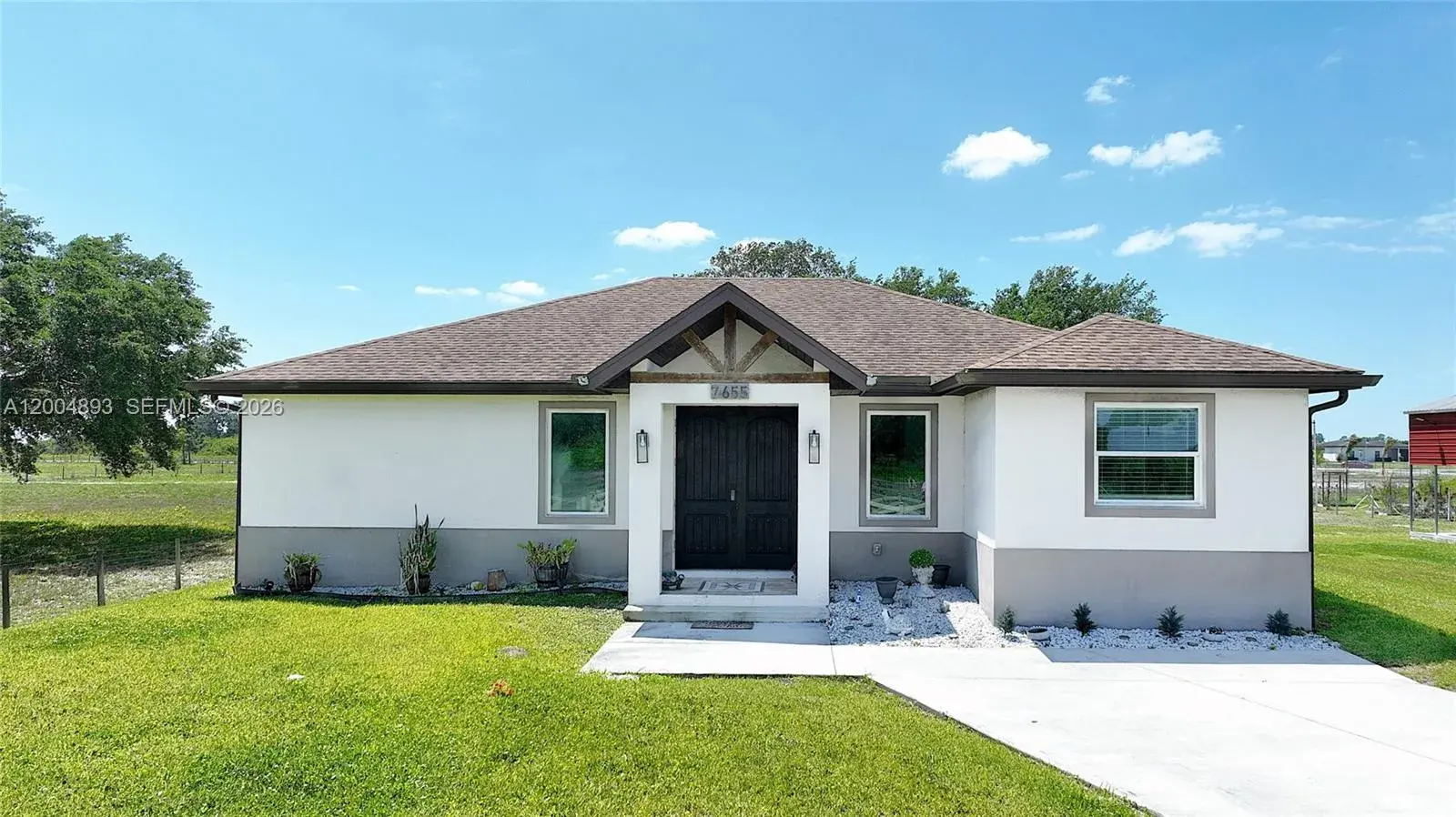 3 bedroom 2 bath Residential for sale at 7655 17th Place, La Belle FL 33935