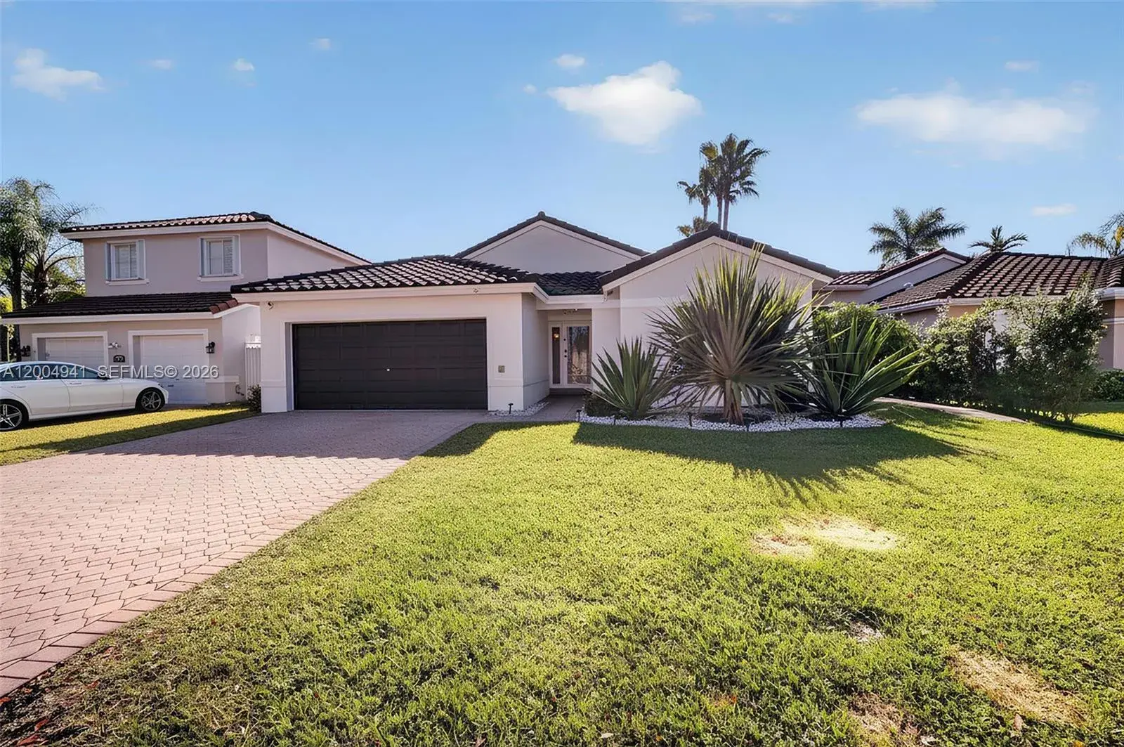 3 bedroom 2 bath Residential for sale at 14471 SW 136th Pl, Miami FL 33186