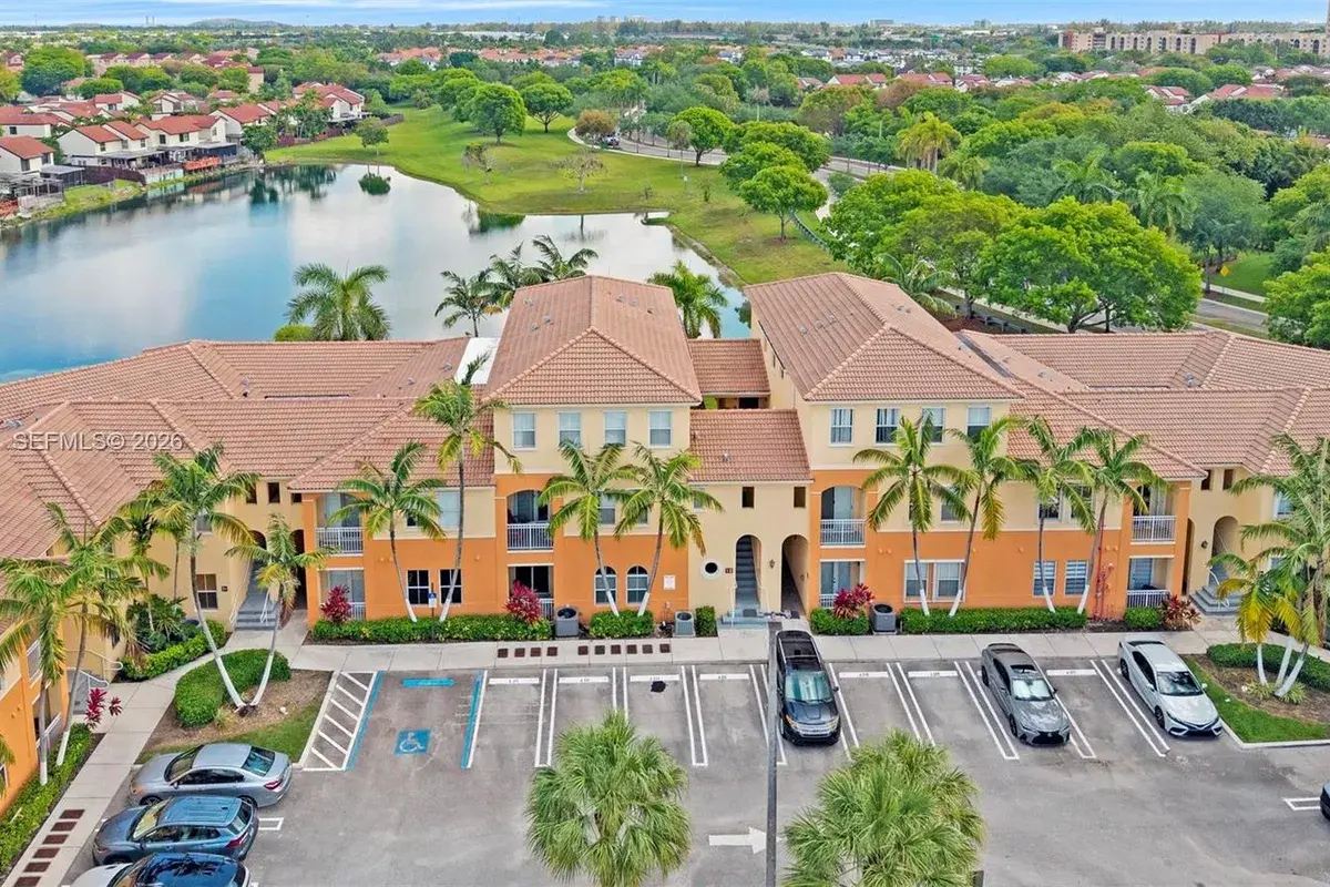 10012 NW 7th St # 209, Miami FL 33172