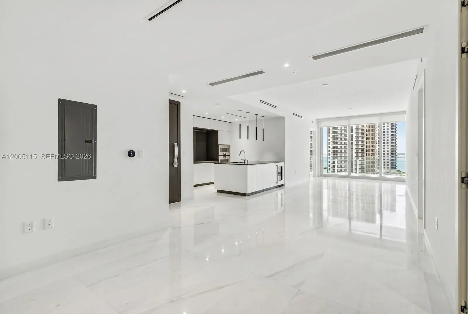2 bedroom 3 bath Residential for sale at 300 Biscayne Blvd Way # 1002, Miami FL 33131