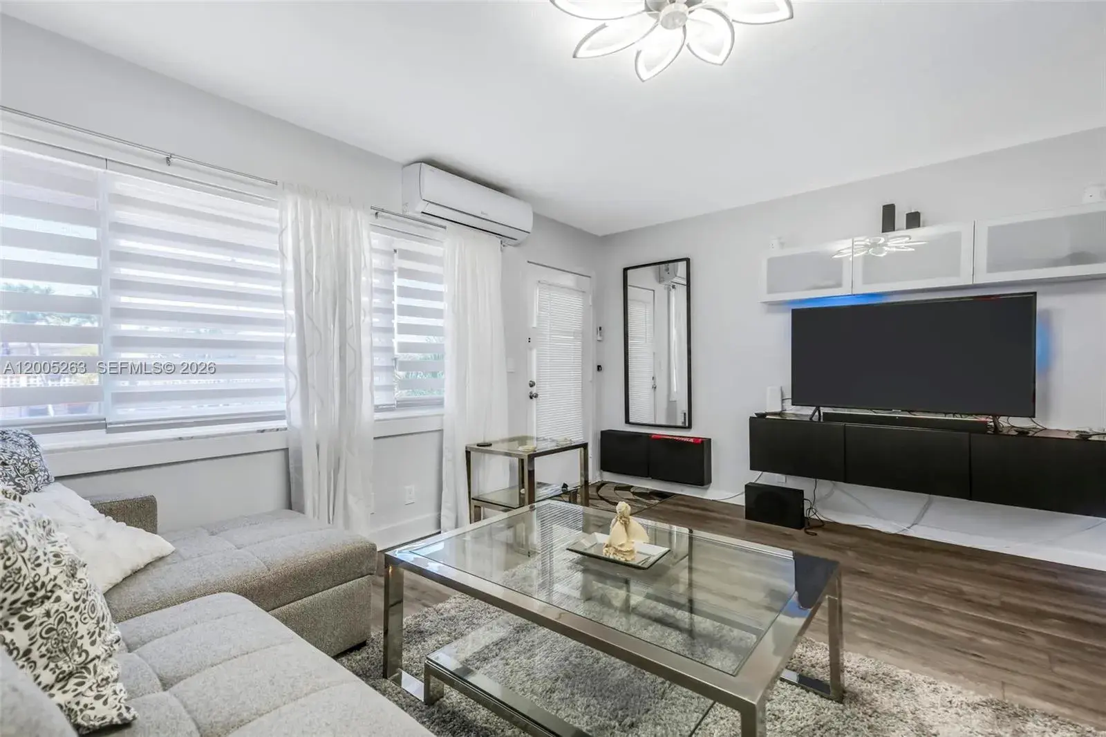 901 SW 11th Ave # 17H, Hallandale Beach FL 33009