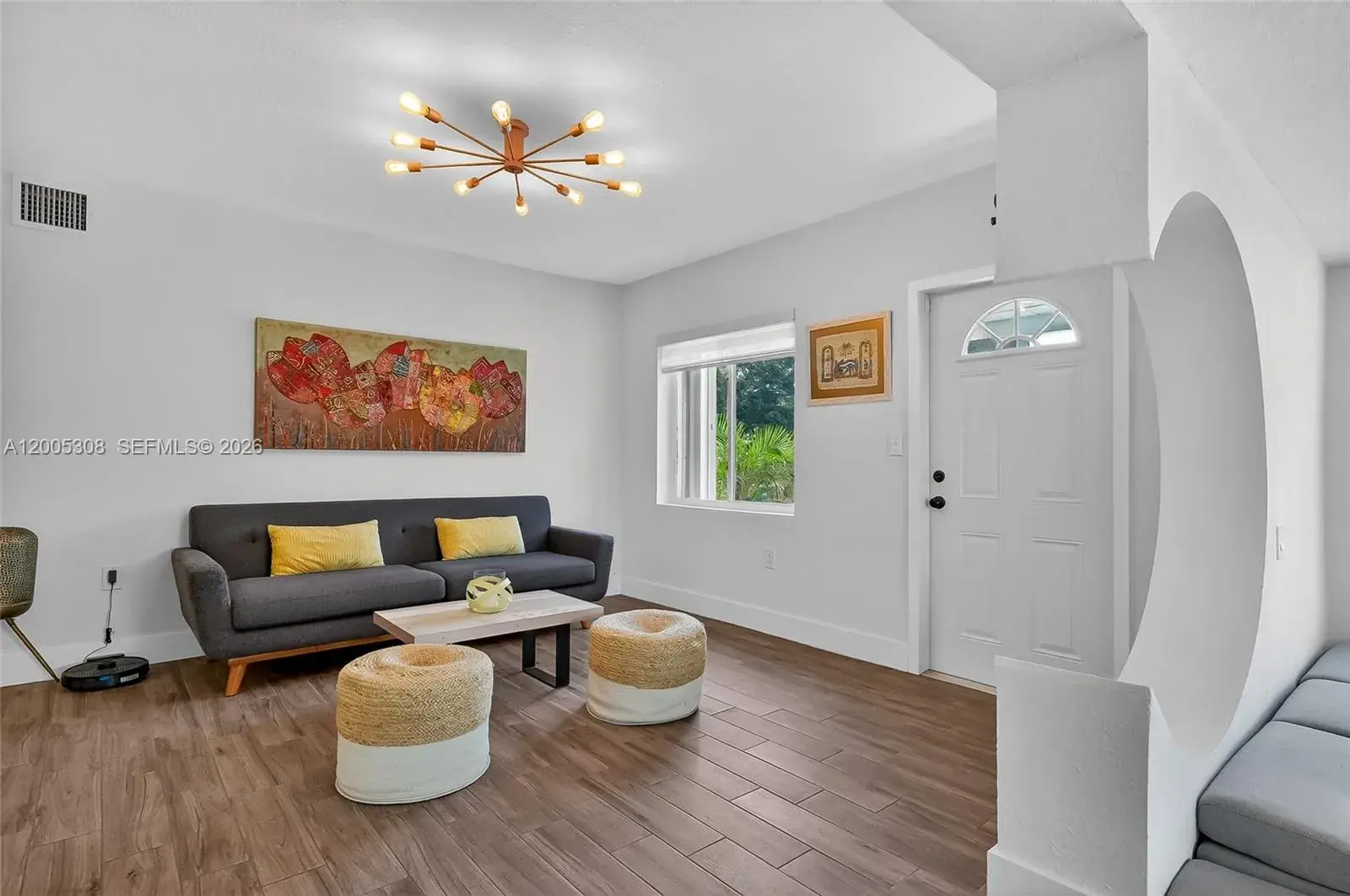 541 NW 109th St, Miami FL 33168