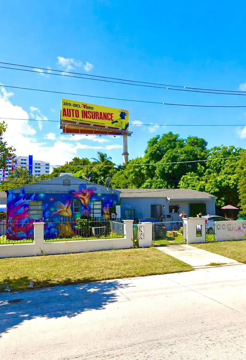 Commercial Sale for sale at 301 NW 37th St, Miami FL 33127