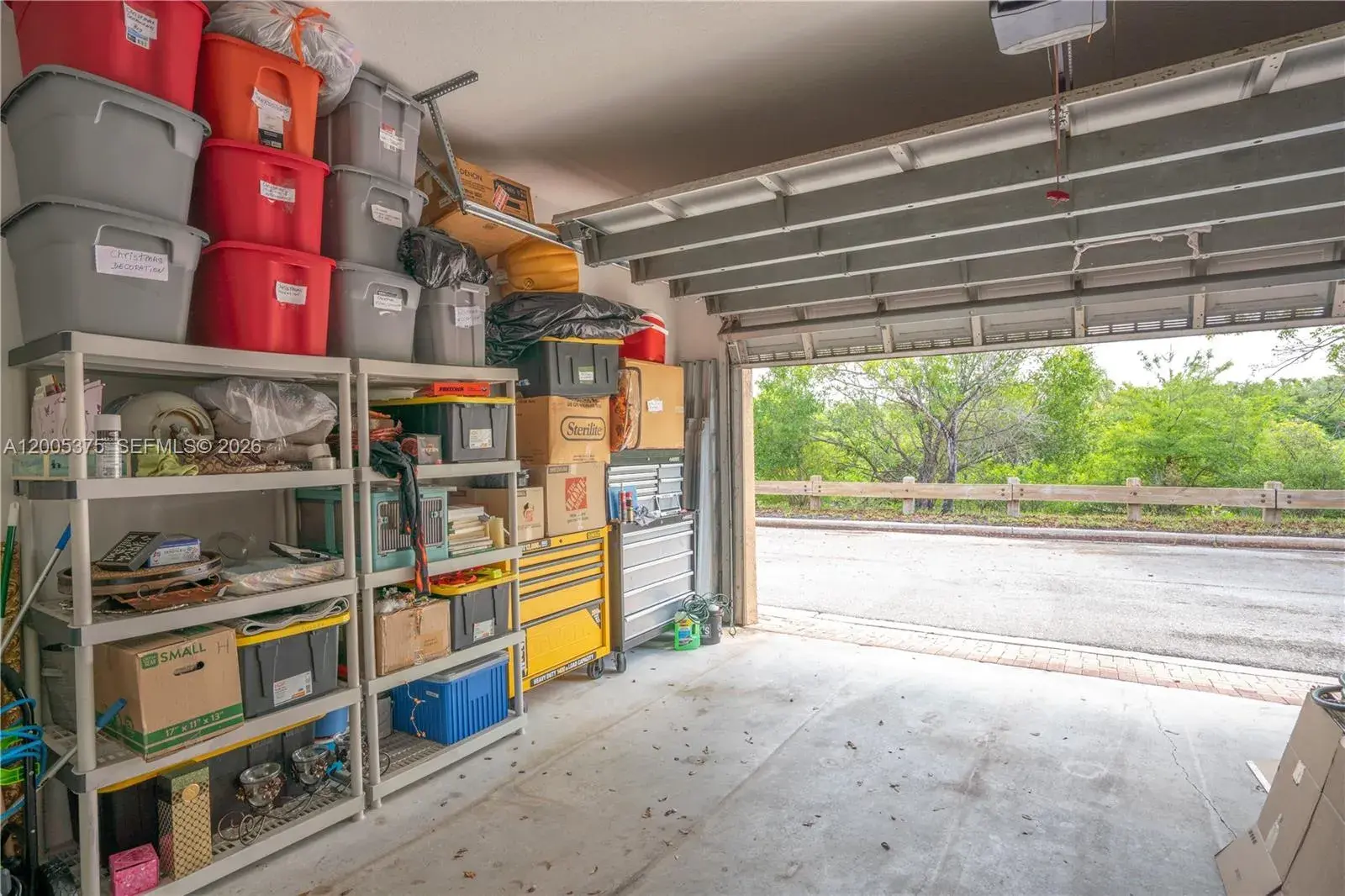 623 SW 146th Ter, Pembroke Pines FL 33027