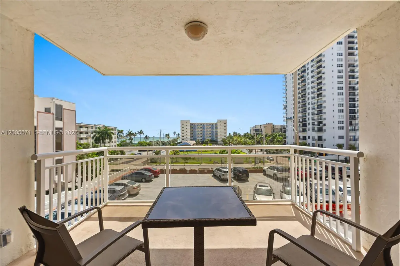 1600 S Ocean Dr, Hollywood FL 33019
