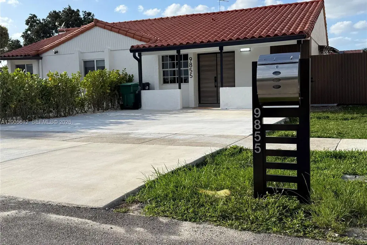 9855 SW 1st Ter, Miami FL 33174