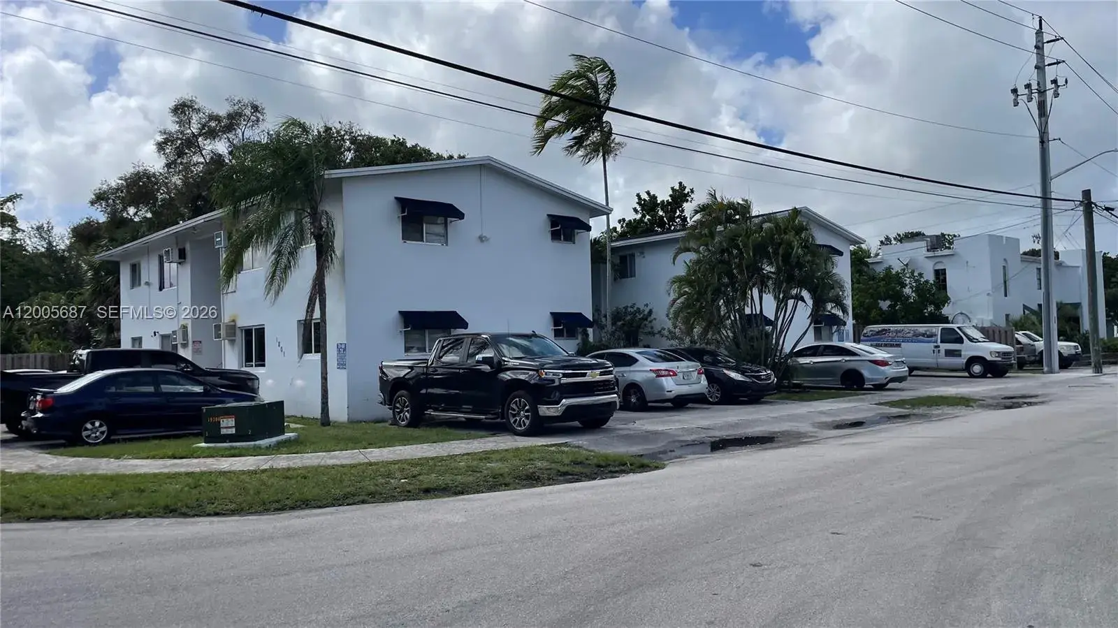 1 bedroom 1 bath Residential Lease for rent at 1801 SW 11th Ct # 6, Fort Lauderdale FL 33312