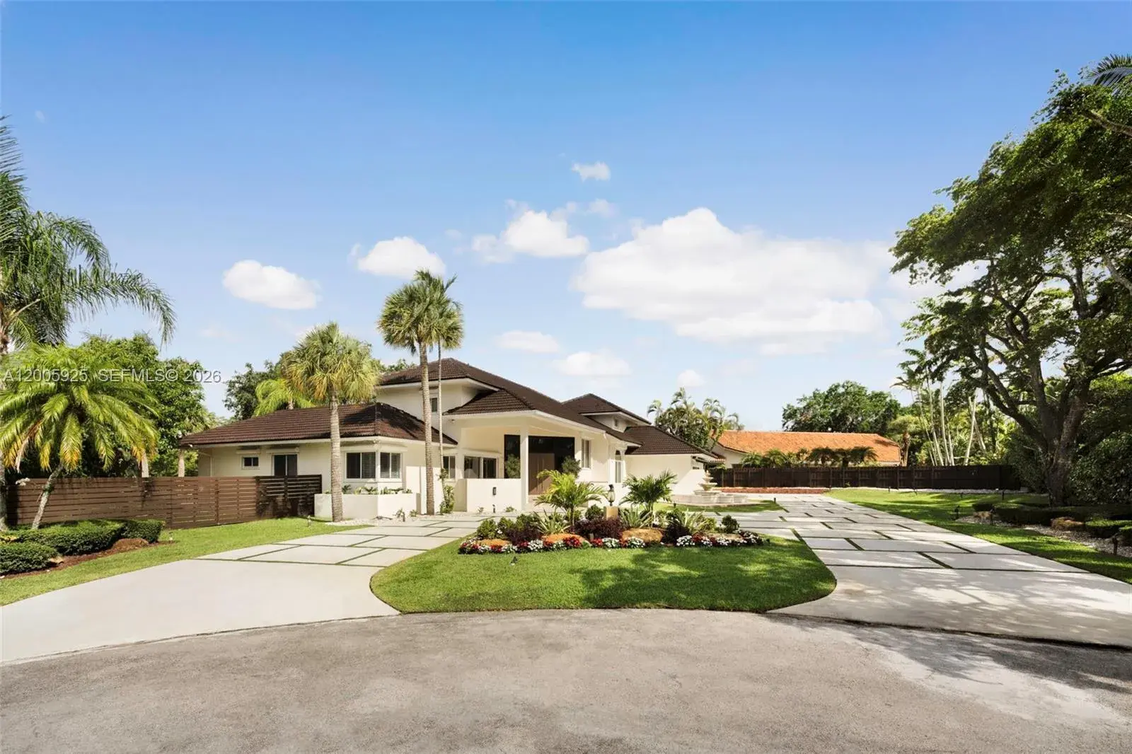 6 bedroom 5 bath Residential for sale at 8841 SW 103rd St, Miami FL 33176