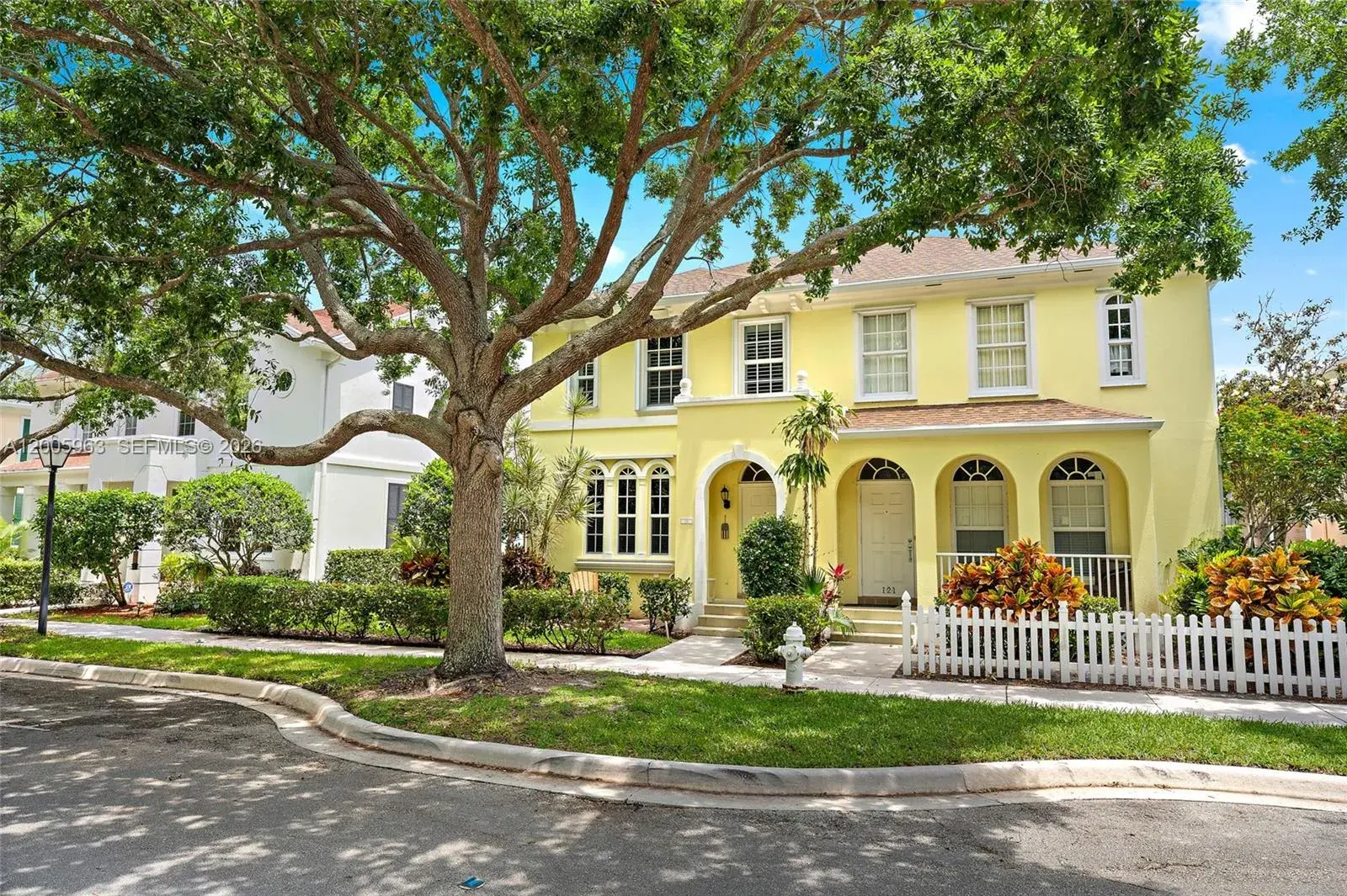 3 bedroom 2 bath Residential for sale at 119 Andover Drive, Jupiter FL 33458