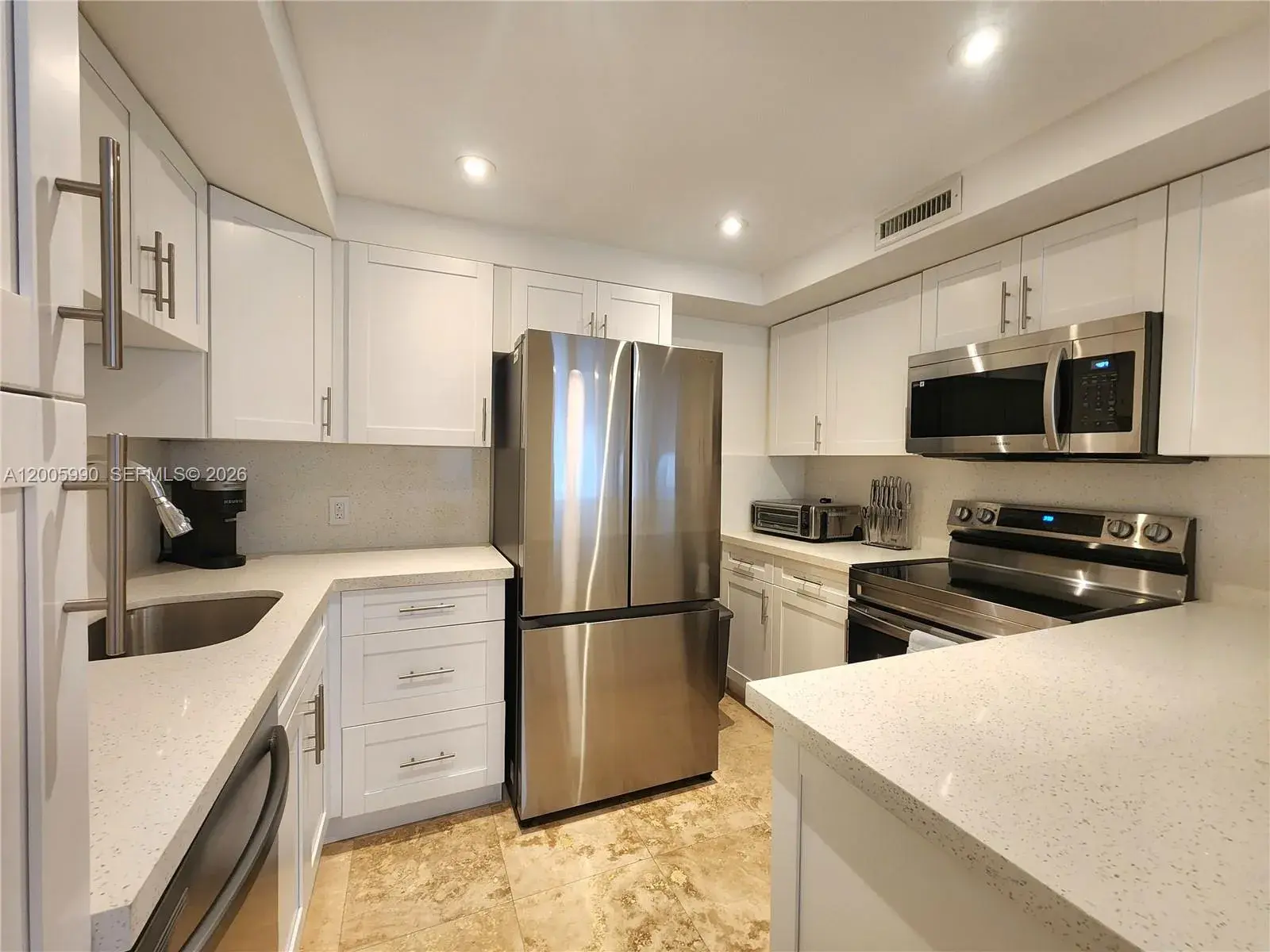 3505 S Ocean Dr # 209, Hollywood FL 33019