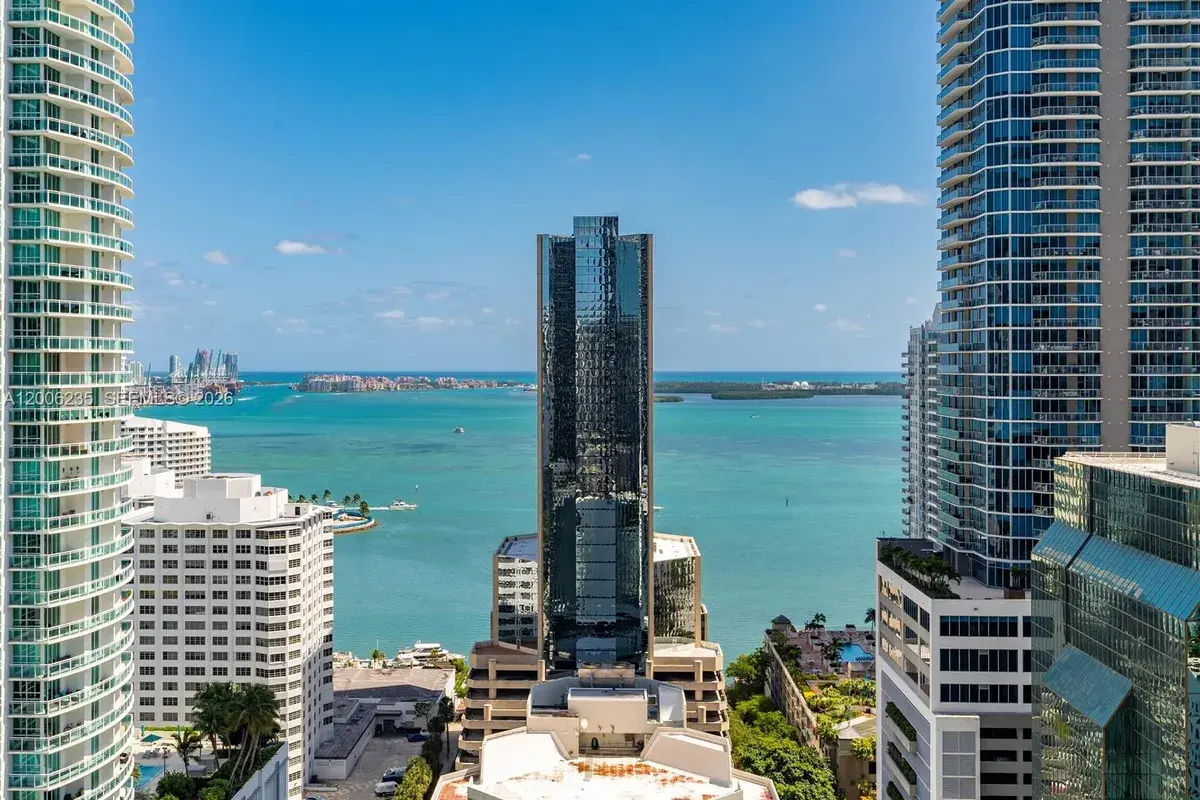 1010 Brickell Ave # 2801, Miami FL 33131