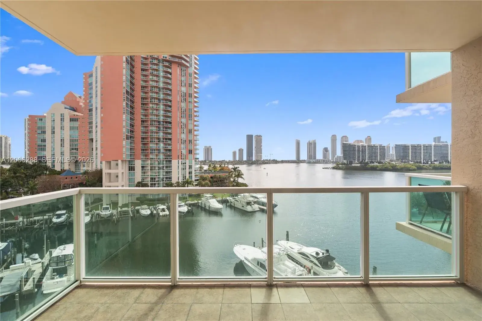3 bedroom 2 bath Residential for sale at 3330 NE 190th St # 712, Aventura FL 33180
