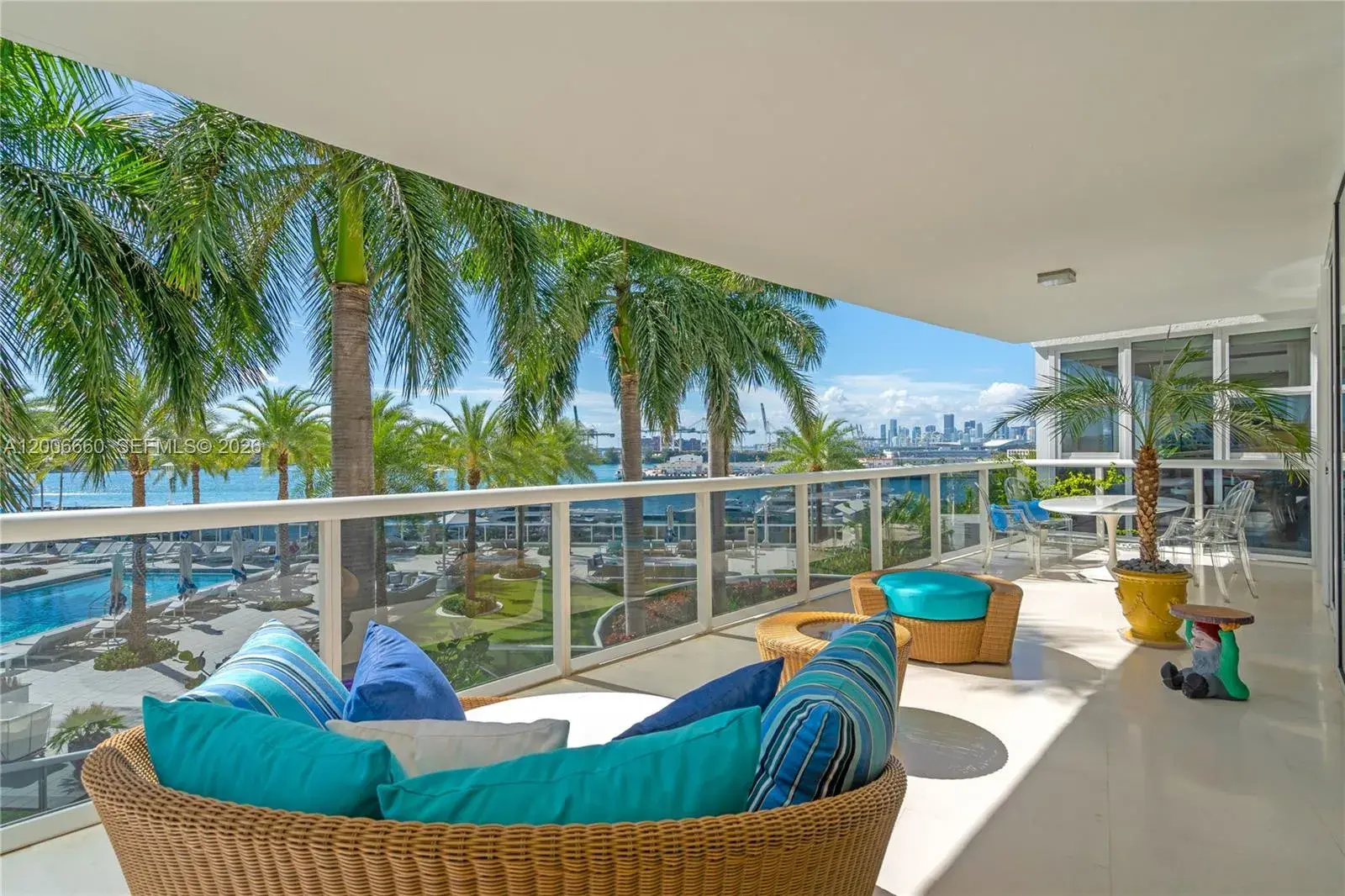 3 bedroom 3 bath Residential Lease for rent at 400 Alton Rd # 706, Miami Beach FL 33139