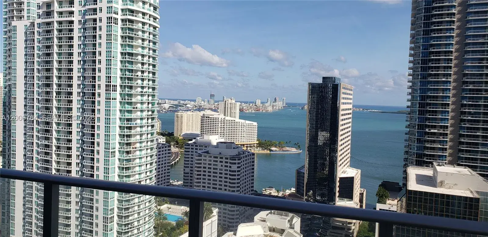 3 bedroom 3 bath Residential Lease for rent at 1010 Brickell Ave # 3205, Miami FL 33131