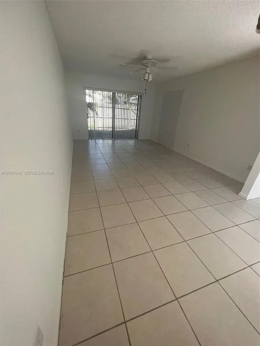 11141 SW 70th Ter, Miami FL 33173