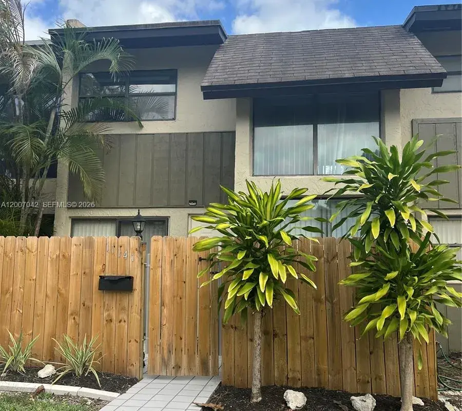 11141 SW 70th Ter, Miami FL 33173