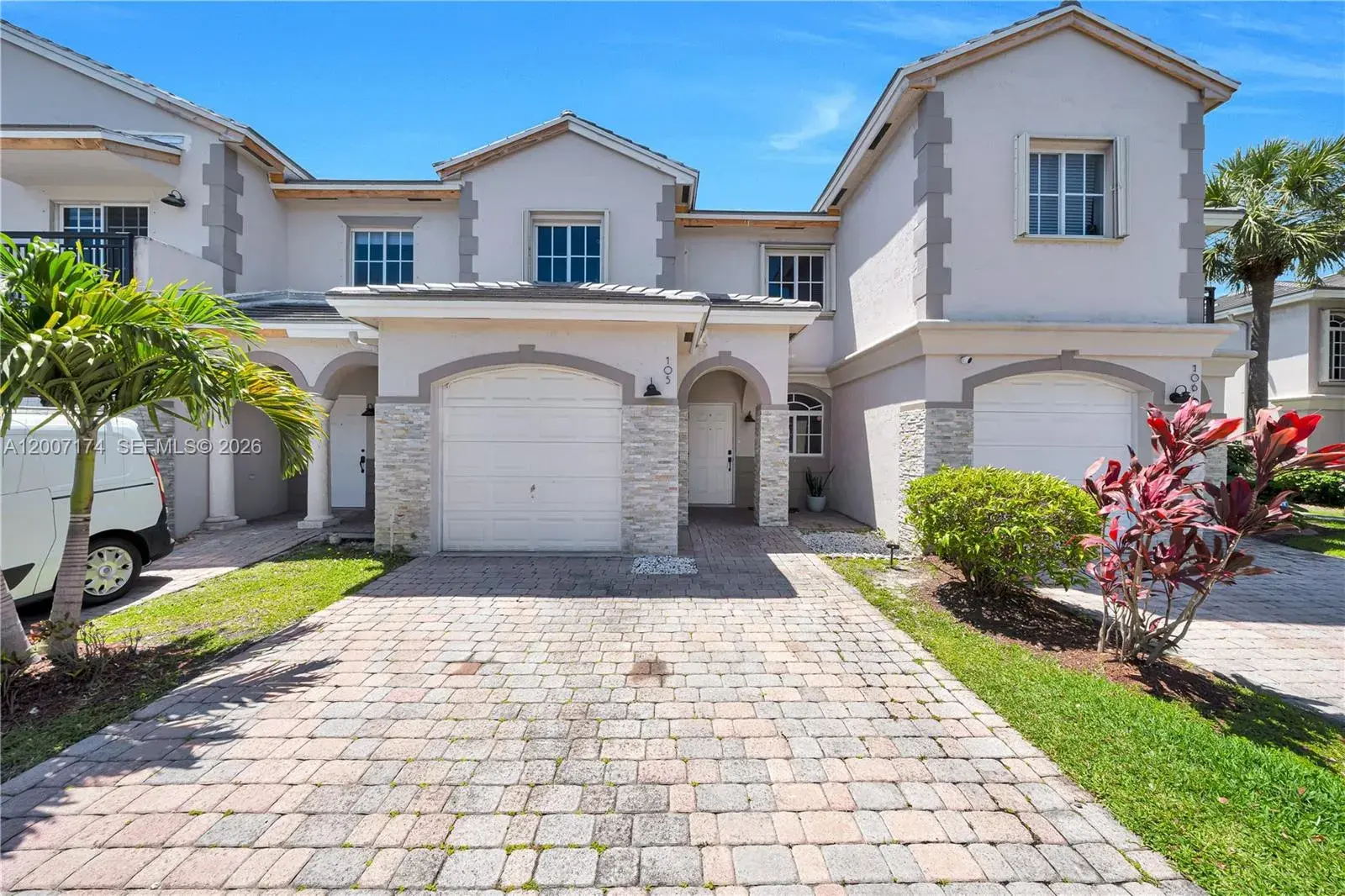 3 bedroom 2 bath Residential for sale at 8331 SW 124th Ave # 14, Miami FL 33183