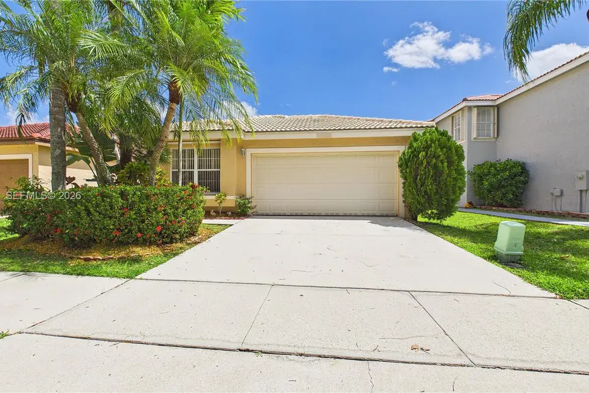 17626 SW 20th St, Miramar FL 33029