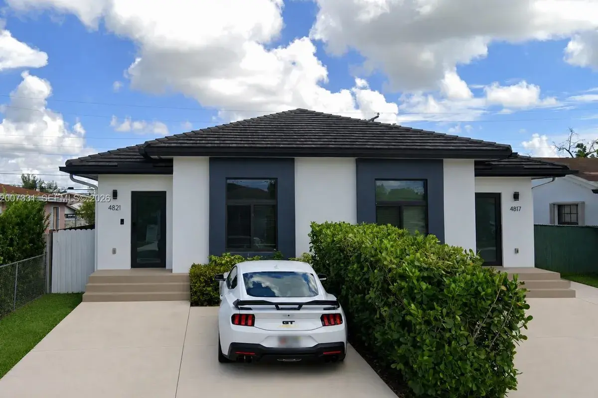 4817 E 9th Ln, Hialeah FL 33013