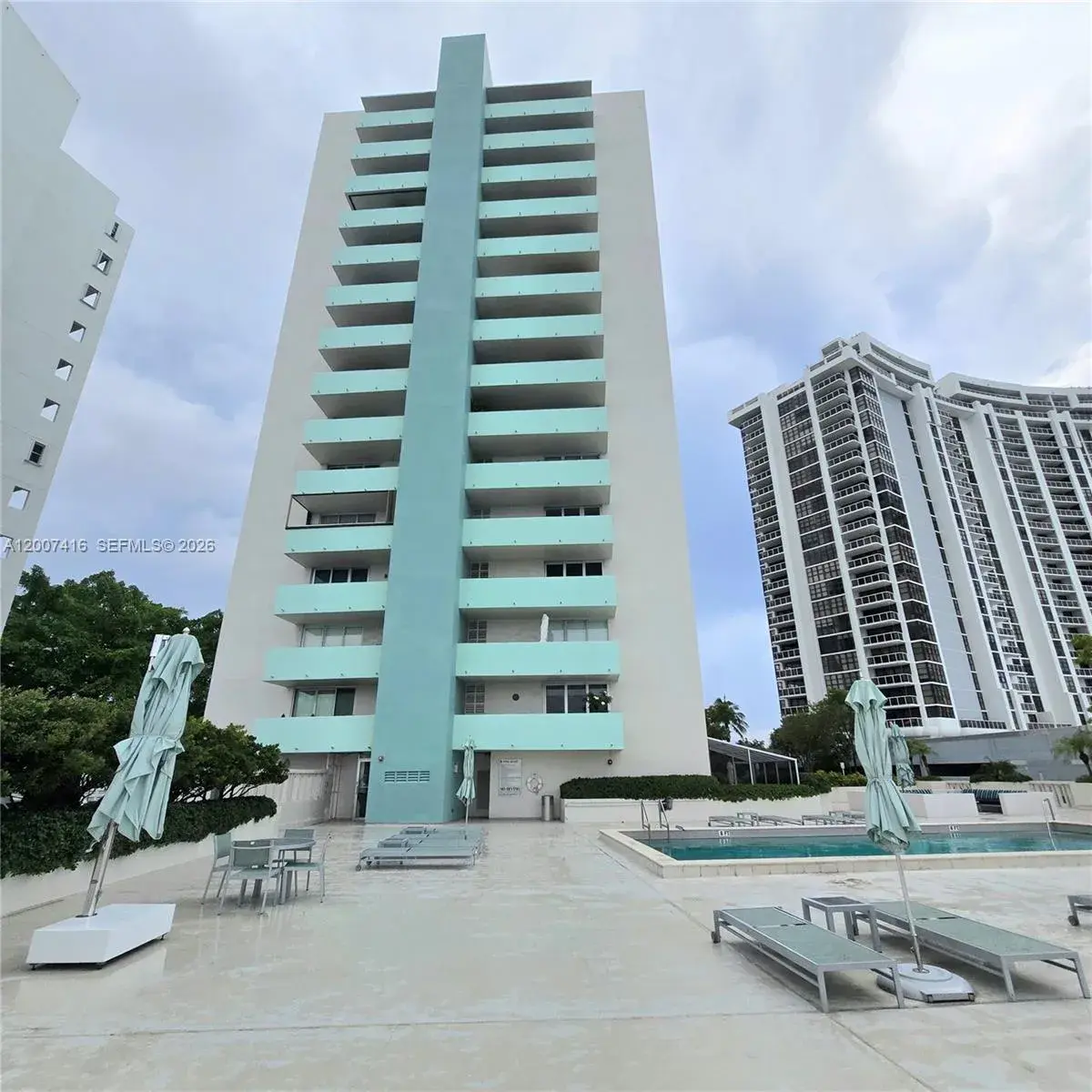 1 bedroom 1 bath Residential for sale at 5 Island Ave # 5A, Miami Beach FL 33139