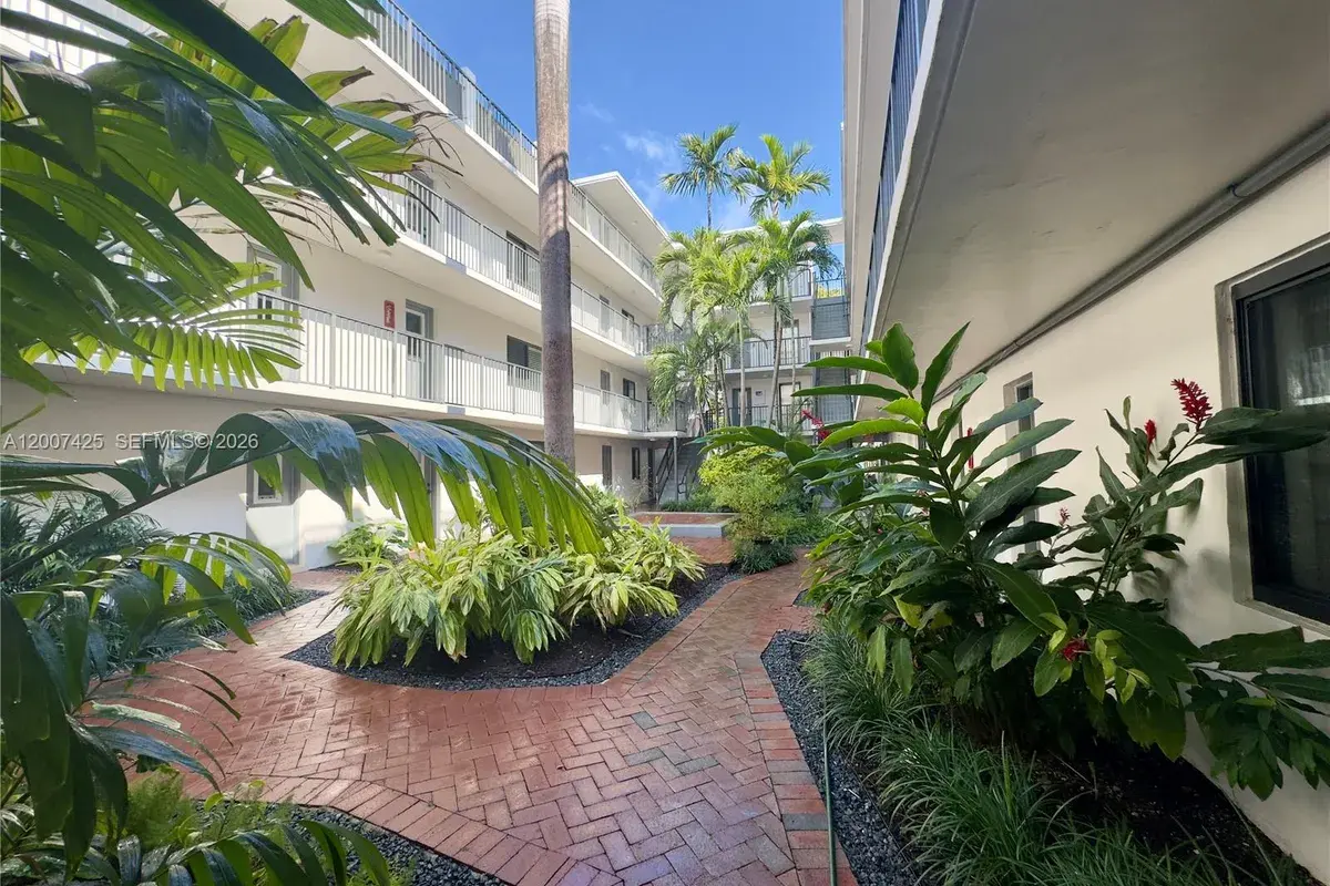 3242 Mary St # S115, Miami FL 33133
