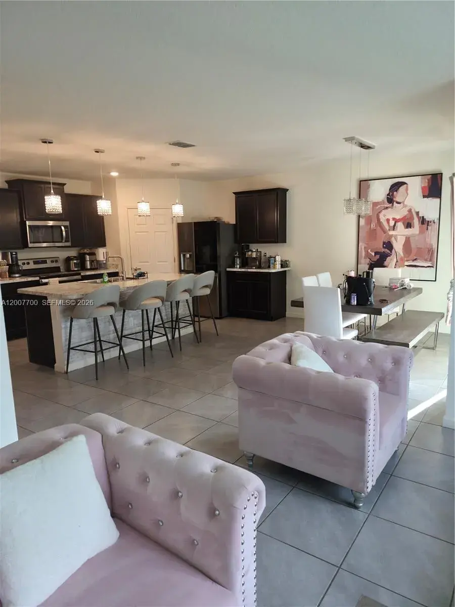 798 NW Bayshore Blvd, Port St. Lucie FL 34983