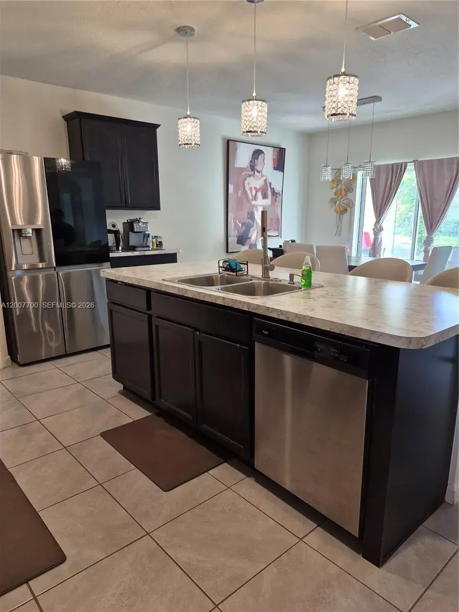 798 NW Bayshore Blvd, Port St. Lucie FL 34983