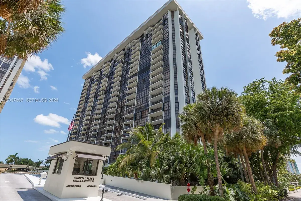 1901 Brickell Ave # B2007, Miami FL 33129