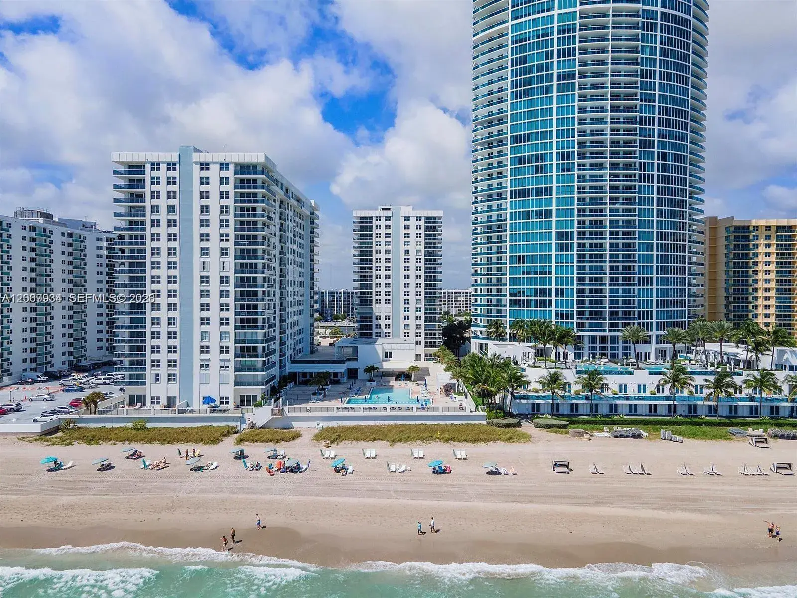 2 bedroom 2 bath Residential Lease for rent at 2751 S Ocean Dr # 1706S, Hollywood FL 33019