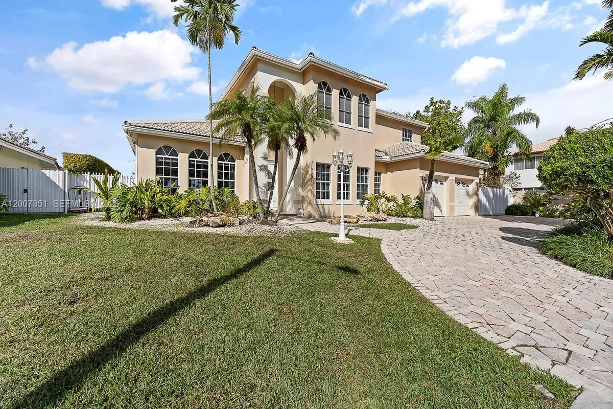 11230 SW 156th Ave, Miami FL 33196