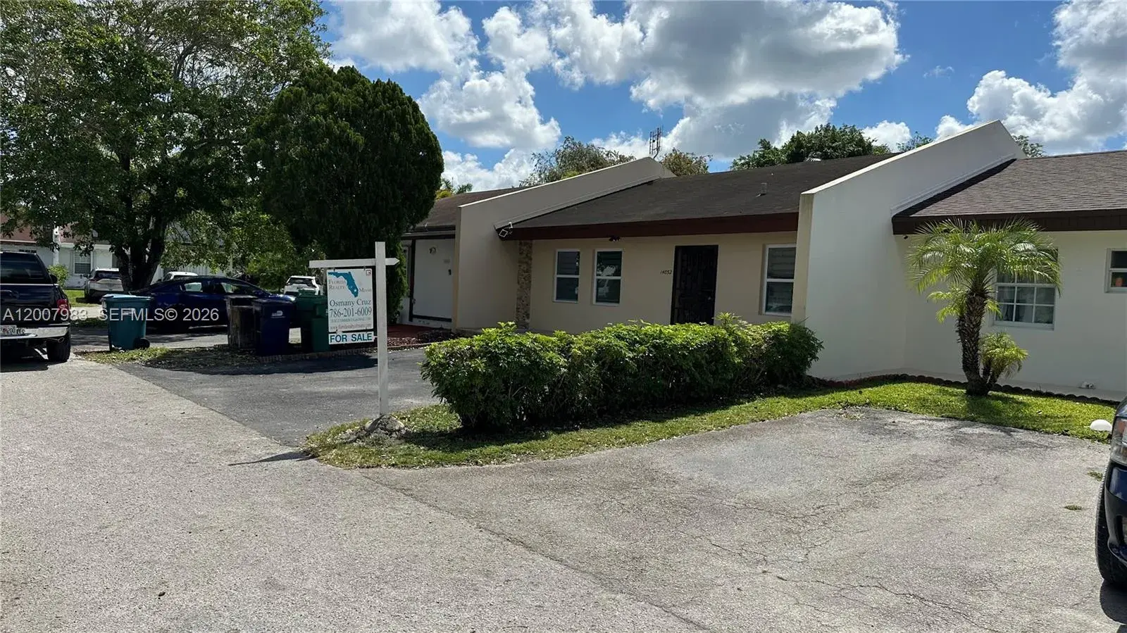 14052 SW 52nd Ter, Miami FL 33175