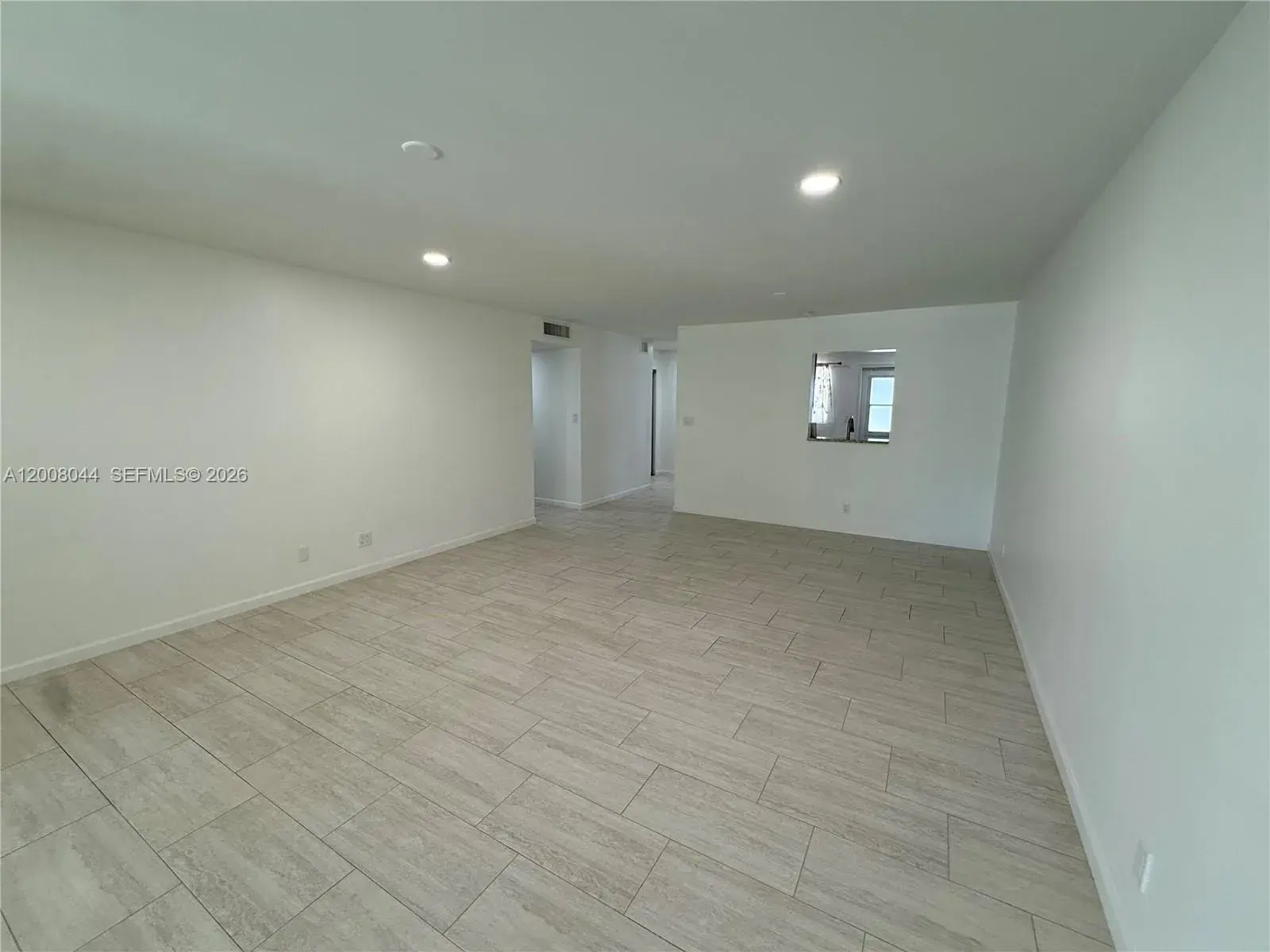 609 NE 14th Ave # 108, Hallandale Beach FL 33009