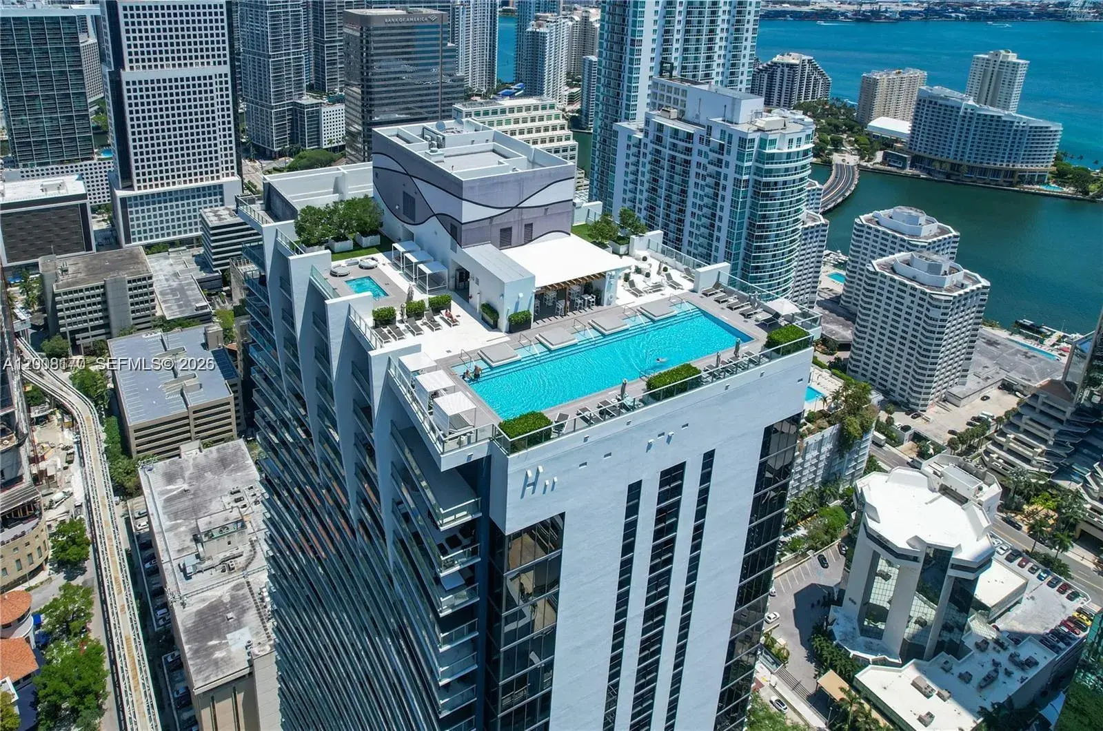 1 bedroom 1 bath Residential for sale at 1010 Brickell Ave # 4211, Miami FL 33131