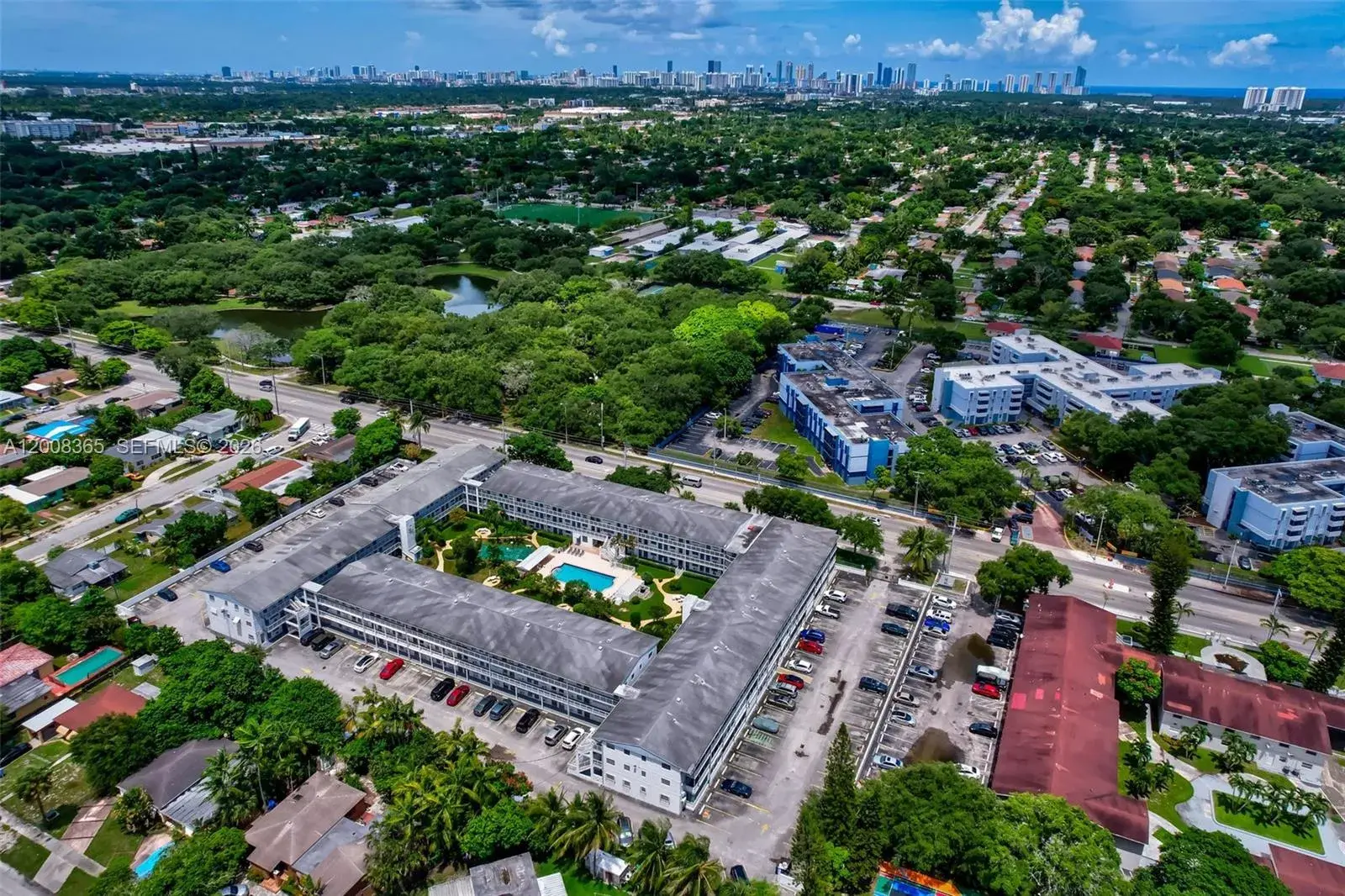 2 bedroom 1 bath Residential for sale at 15610 NE 6th Ave # 23C, Miami FL 33162