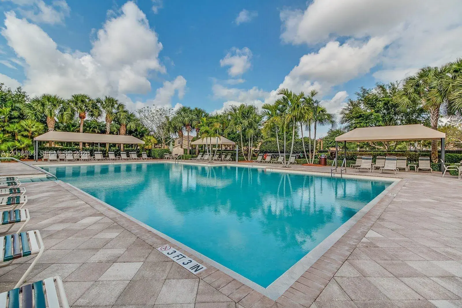7587 Topiary Ave, Boynton Beach FL 33437