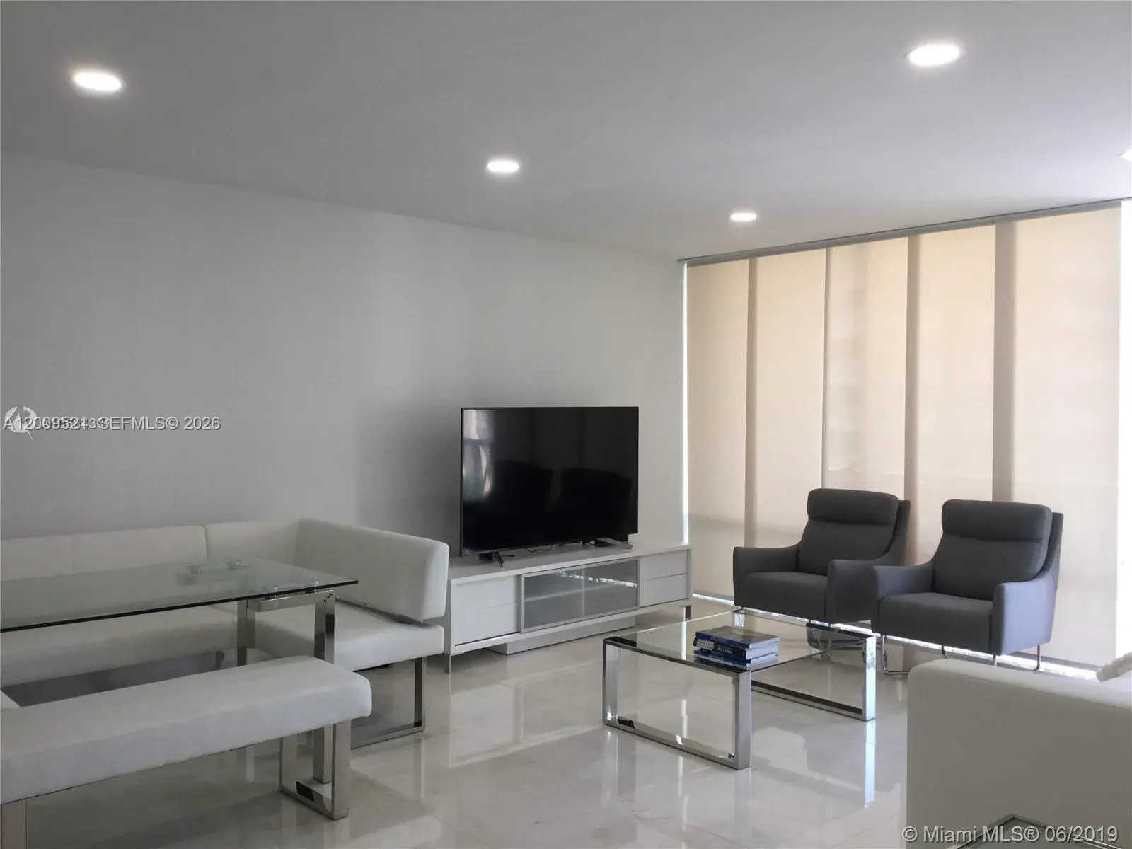 1408 Brickell Bay Dr # 1002, Miami FL 33131