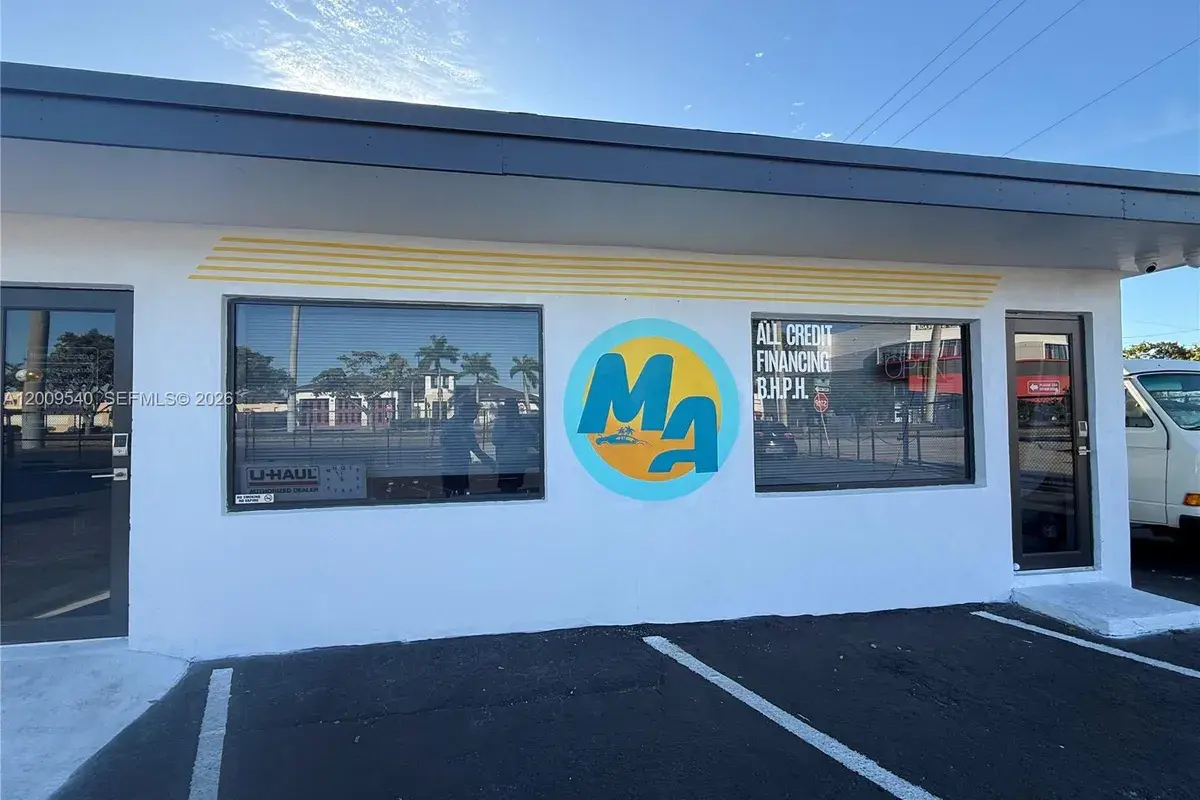 1822 N Dixie Hwy, Hollywood FL 33020