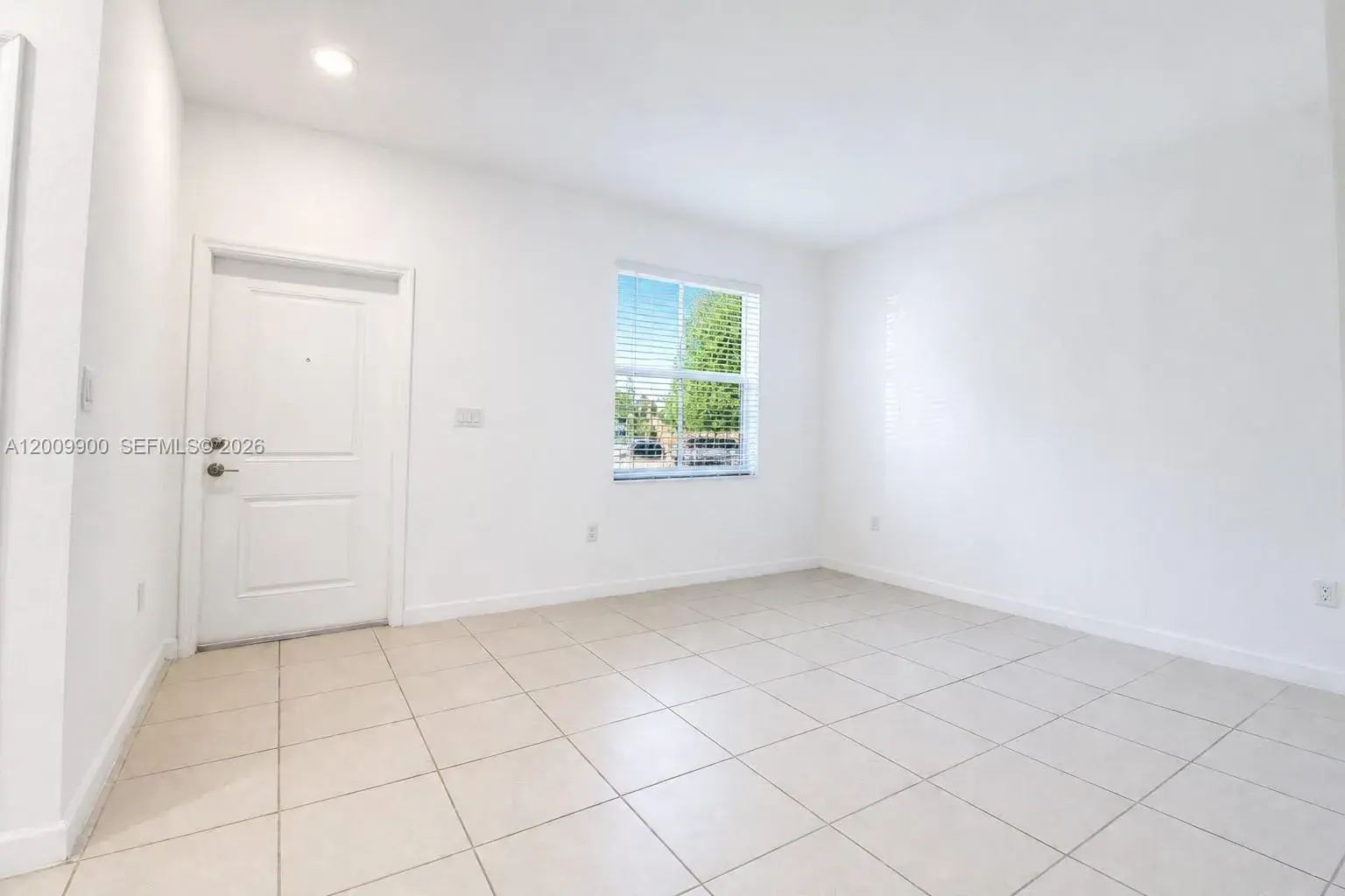 2664 SE 19th St, Homestead FL 33035
