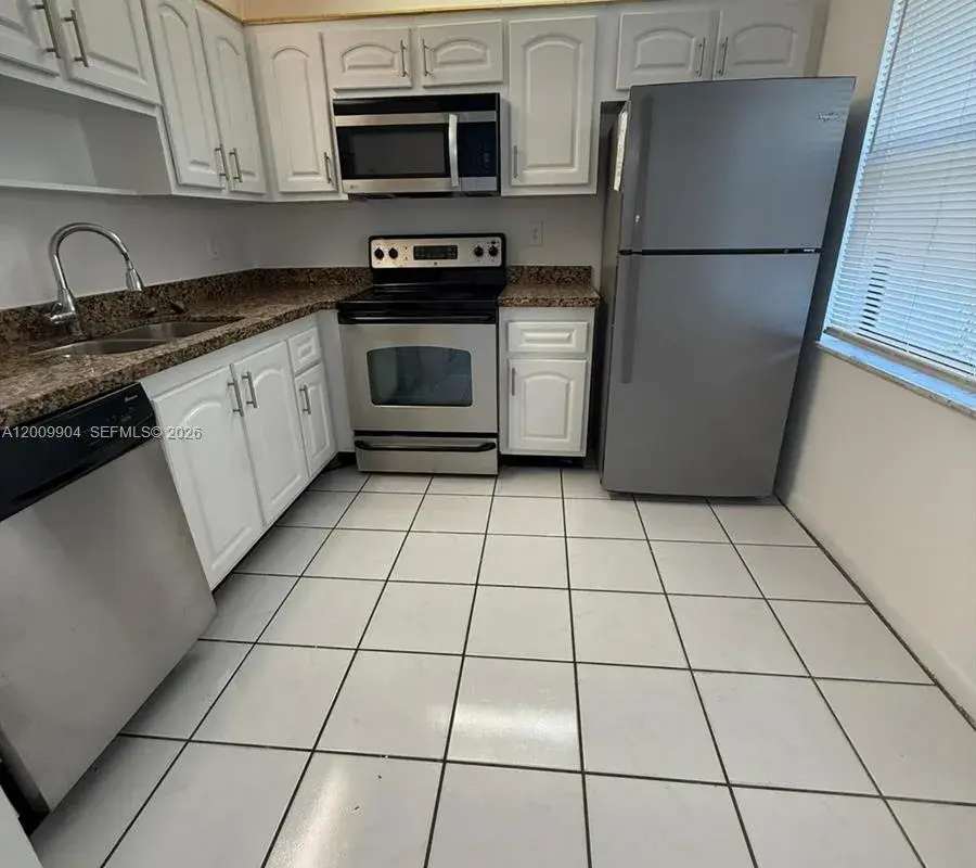 16413 Grape Way, Delray Beach FL 33484