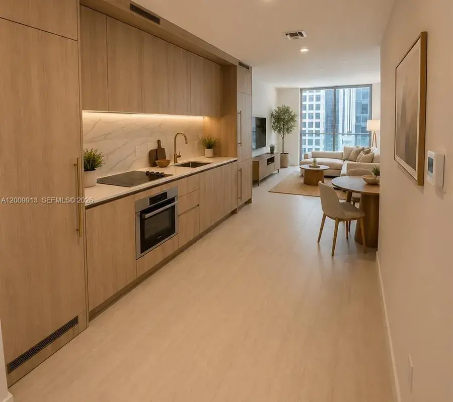 77 SE 5TH ST # 1811, Miami FL 33131