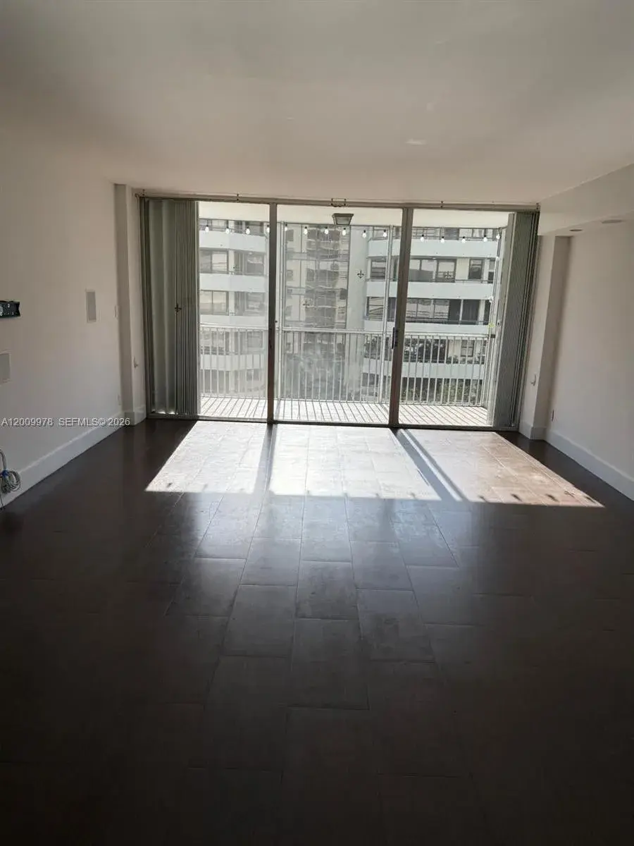 2 bedroom 2 bath for rent at 150 Ocean Lane Dr # 6F, Key Biscayne FL 33149