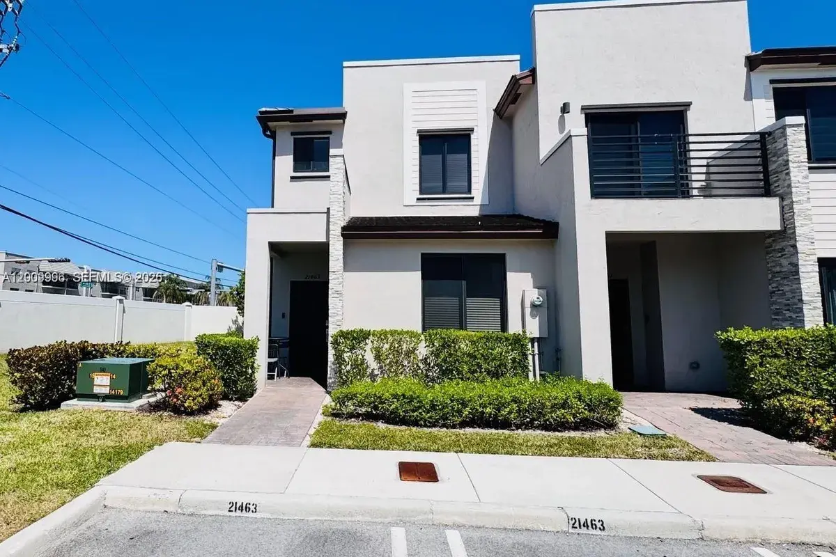 21463 NE 3rd Path, Miami FL 33179