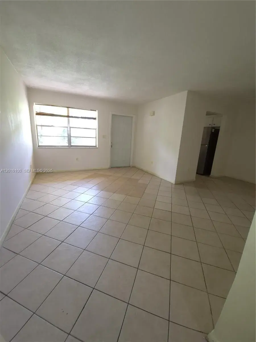 1826 Cleveland St # 6, Hollywood FL 33020